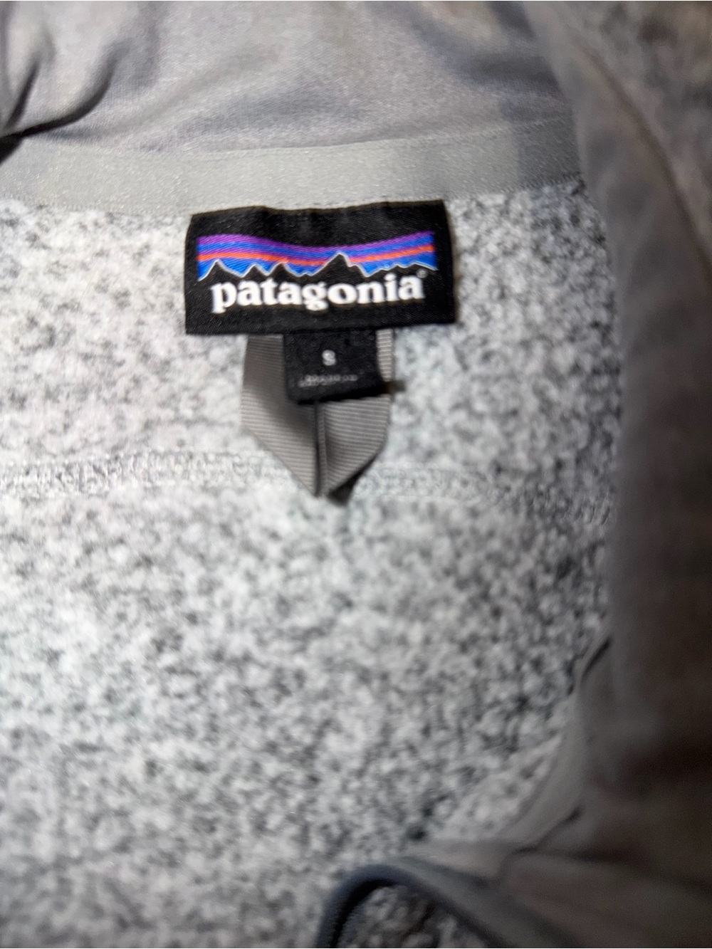 Patagonia Heather Gray Women's Fleece Vest with Logo - Picture 3 of 3